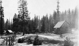 Woods’s at Tamarack Flat, 1901